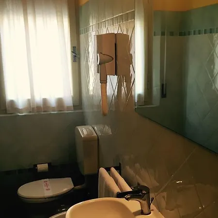 Helvetia 酒店 米兰马瑞提那