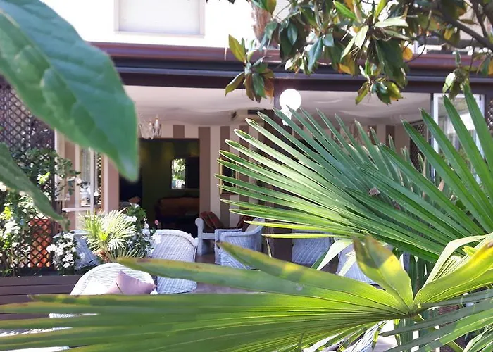 Helvetia 3* Milano Marittima