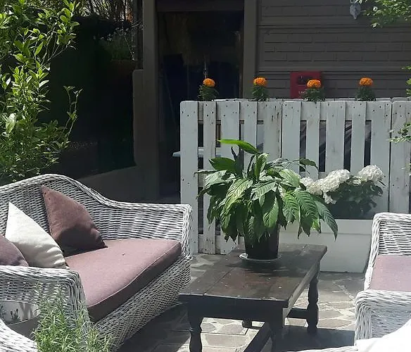 Ξενοδοχείο Helvetia 3*